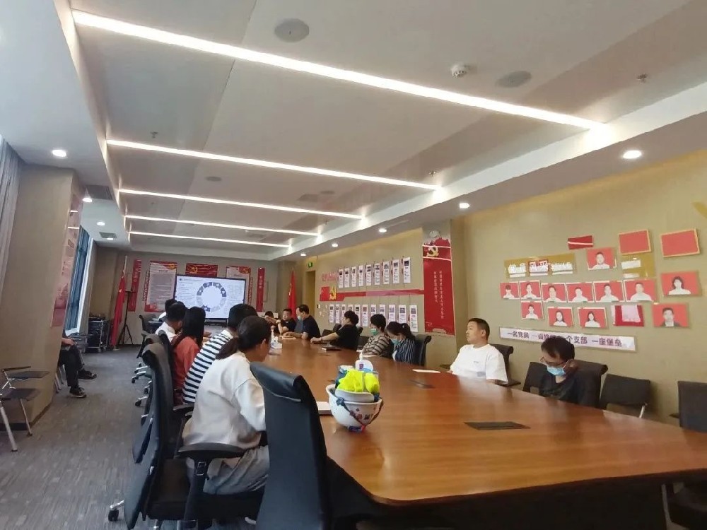 【精神文明建設】鄭投產(chǎn)業(yè)園公司組織開展工程管理制度培訓